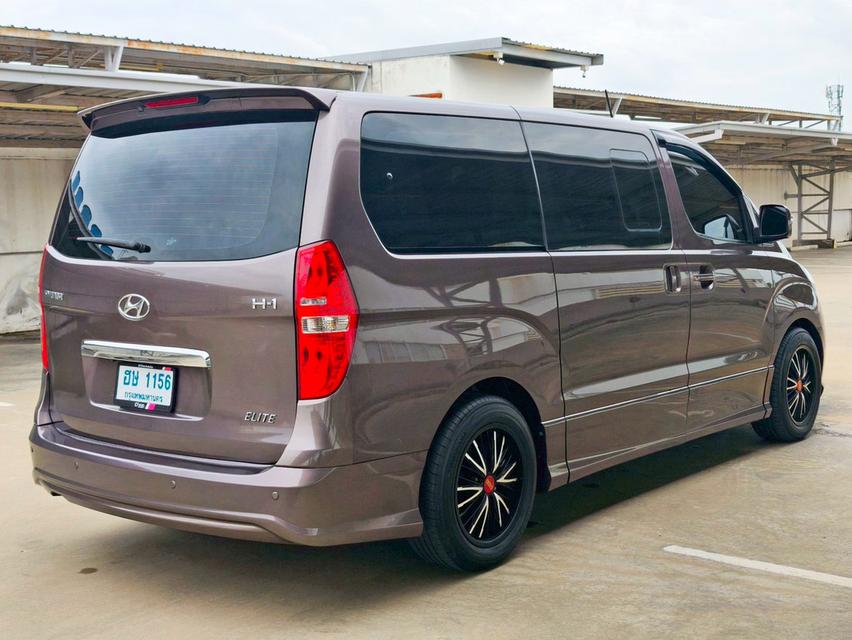 รหัสรถ CAT1156 2017.. HYUNDAI H-1 2.5 Elite มือเดียว ออโต้