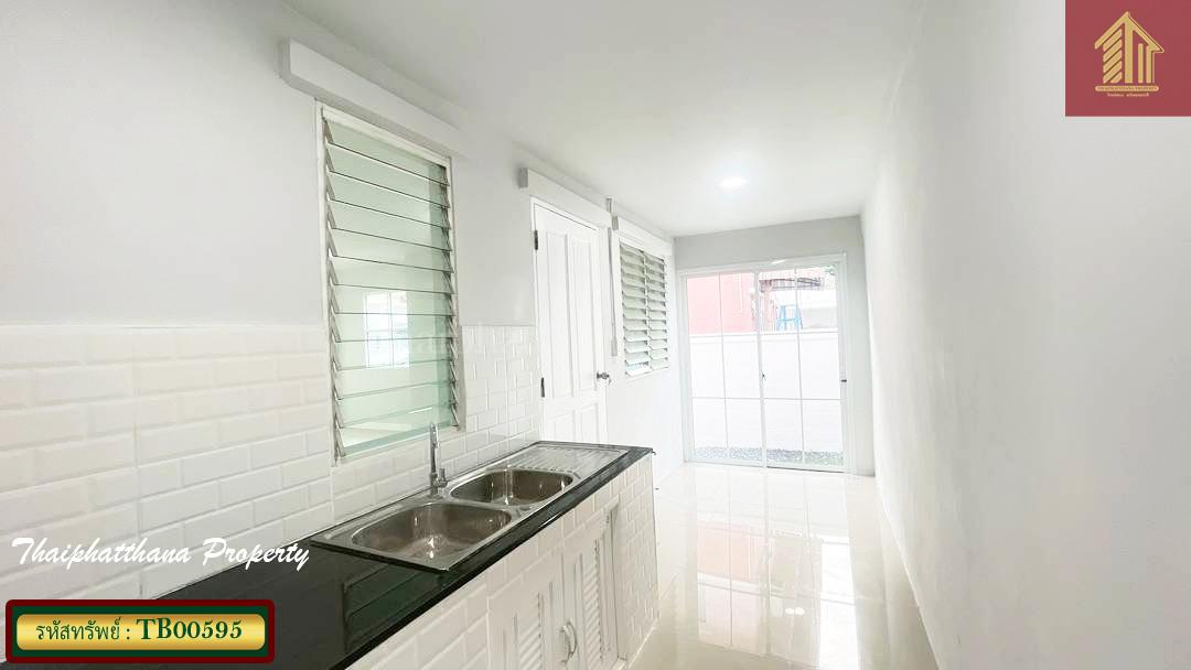 ชวนชื่น วงแหวน-อ่อนนุช 11