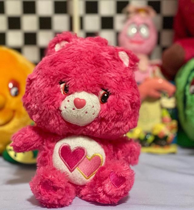 ส่งต่อตุ๊กตา Care Bears สีสันสดใส