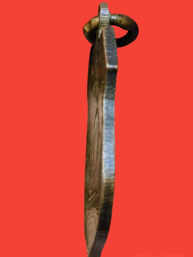 หลวงพ่อโต วัดพนัญเชิง รุ่นแรก ปี 2460​ กะไหล่ทอง 3