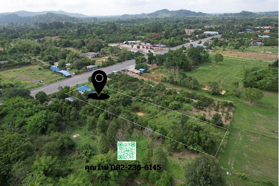 ขายที่ดิน 2 ไร่ 3 งาน 42 ตร.ว. ติดถนนหลัก (หน้าตำบลสาริกา - เขื่อนขุนด่าน) หน้ากว้าง 35 เมตร ใกล้ปั๊มน้ำมัน 7