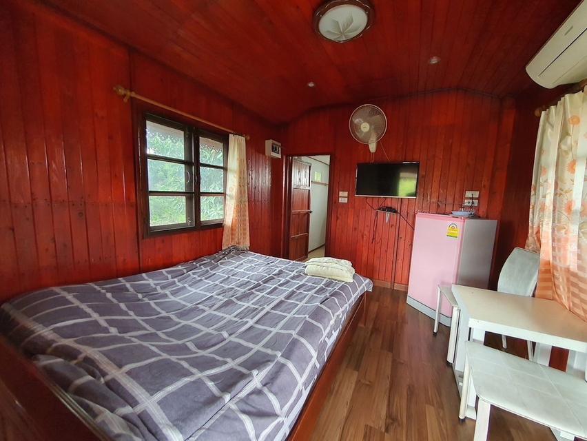 รีสอร์ทเรือนไทยสีคิ้ว 3