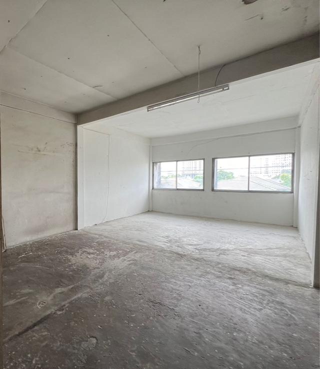 ขายด่วน อาคารพาณิชย์ 2คูหาทะลุกัน ติดถนน พัฒนาการ - ศรีนครินทร์ ใกล้ MRT หัวหมาก 200 ม. รูปที่ 10