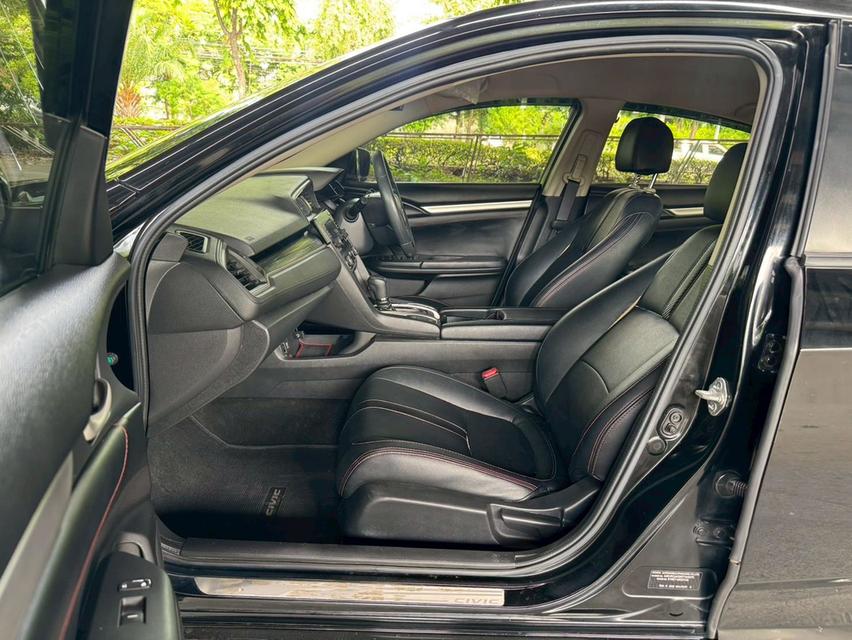 ð 2021 Honda CIVIC 1.8 E AT āļĢāļđāļāļāļĩāđ 16