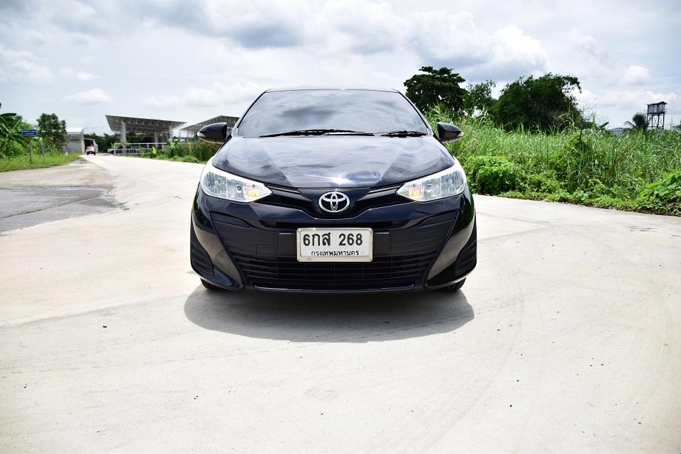 #ฟรีดาวน์ รถสวยมือเดียว/TOYOTA YARIS 1.2E ATIV ปี2017/เกียร์ออโต้ /ประหยัดน้ำมัน /แอร์ดิจิต๊อล ยางใหม่CD MP3 ABS USB AIRBAG โทร0957401229 ไอดีไลน์UTBP 2