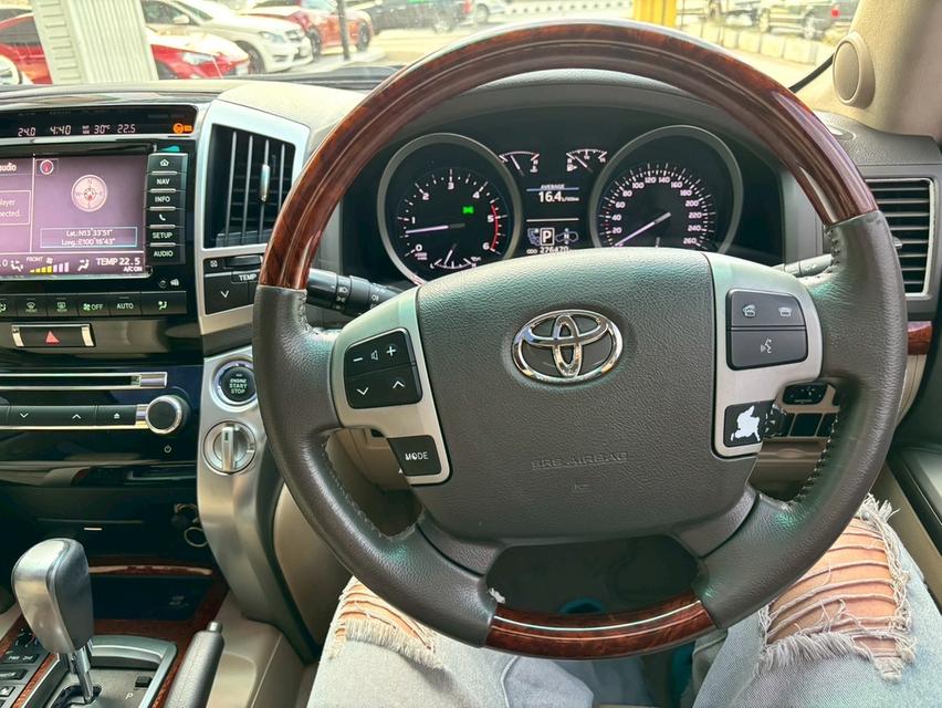 รหัสรถ KPV3561 2013 Toyota Landcruiser V8  4WD Diesel รูปที่ 4