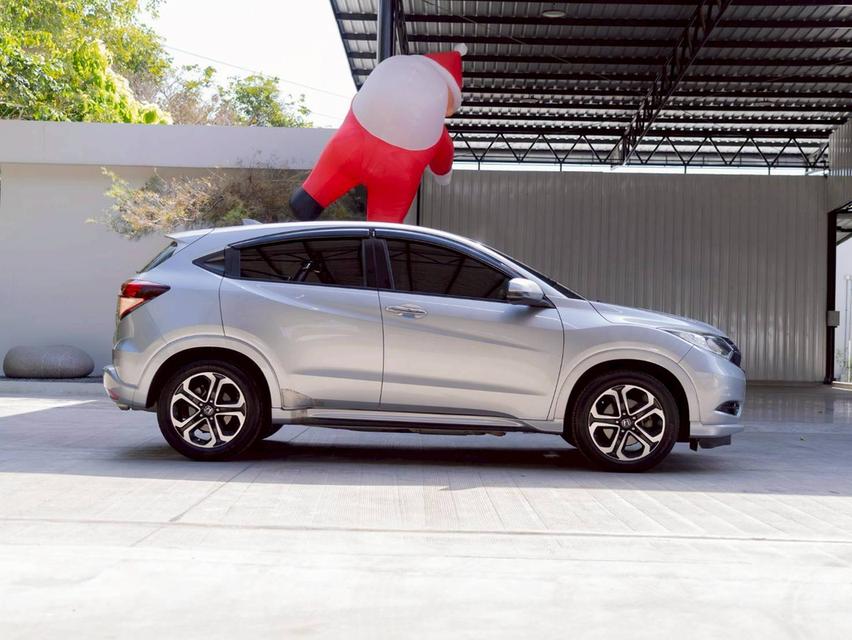 Honda hr-v 1.8 E Limited ปีจด 2017 ♨️ ประกันเครื่องเกียร์3ปี3หมื่นkm ♨️ รูปที่ 3