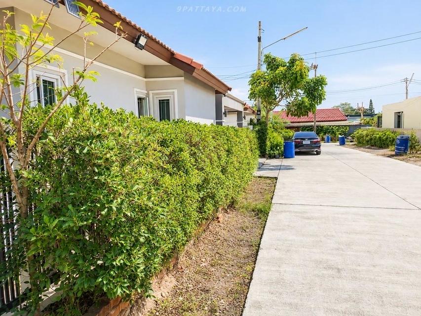 For Sale — House near Mabprachan Lake PattayaGood location house near Mabprachan Lake area, suitable for family living or investment in one of East 3