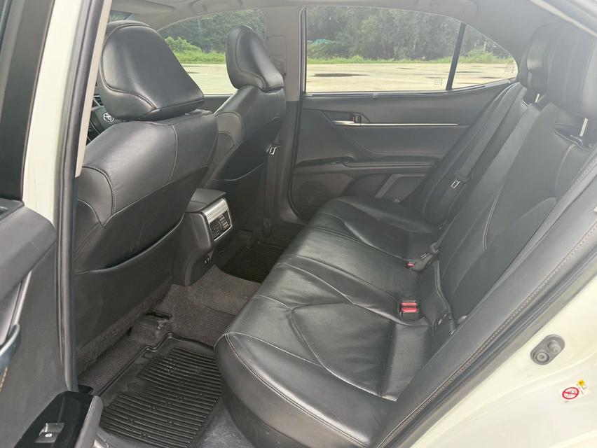 Toyota Camry 2.5 Hybrid Premium luxury top 2018  12