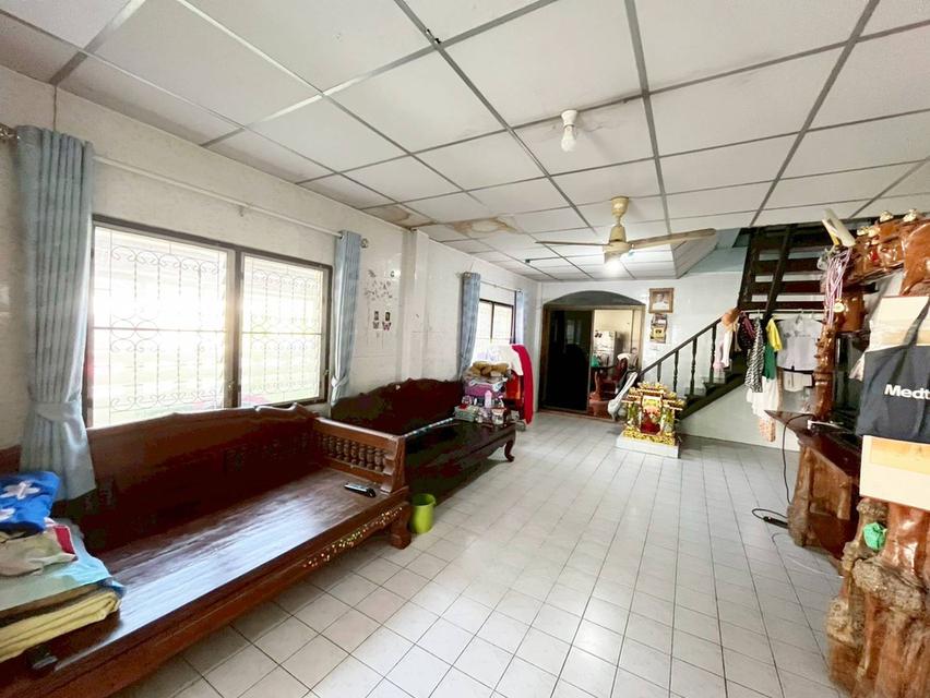 ขายบ้าน 2 ชั้น หลังมุม หมู่บ้านบ้านบัวทอง19 นนทบุรี