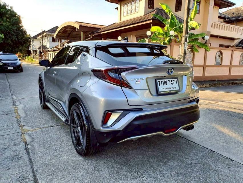 #TOYOTA C-HR 1.8 HYBRID HIGH ปี 2018 สีเทา-ดำ เกียร์ AT #รถมือเดียว #มีประกันภัยชั้น1 #รถเข้าศูนย์ตลอด 🌟 ราคา 449,000 บาท 🌟 เครดิตดีฟรีดา รูปย่อยที่ 2