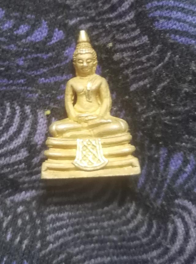 หลวงพ่อโสธร ทรงพระประธาน ปี2546