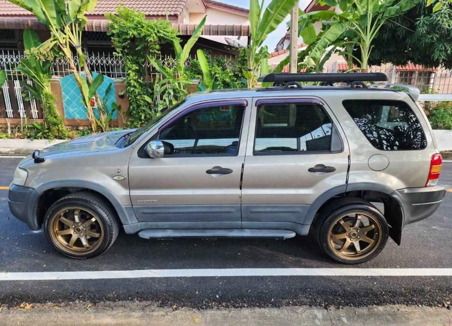 FORD ESCAPE 3.0 XLT ปี 2005 3