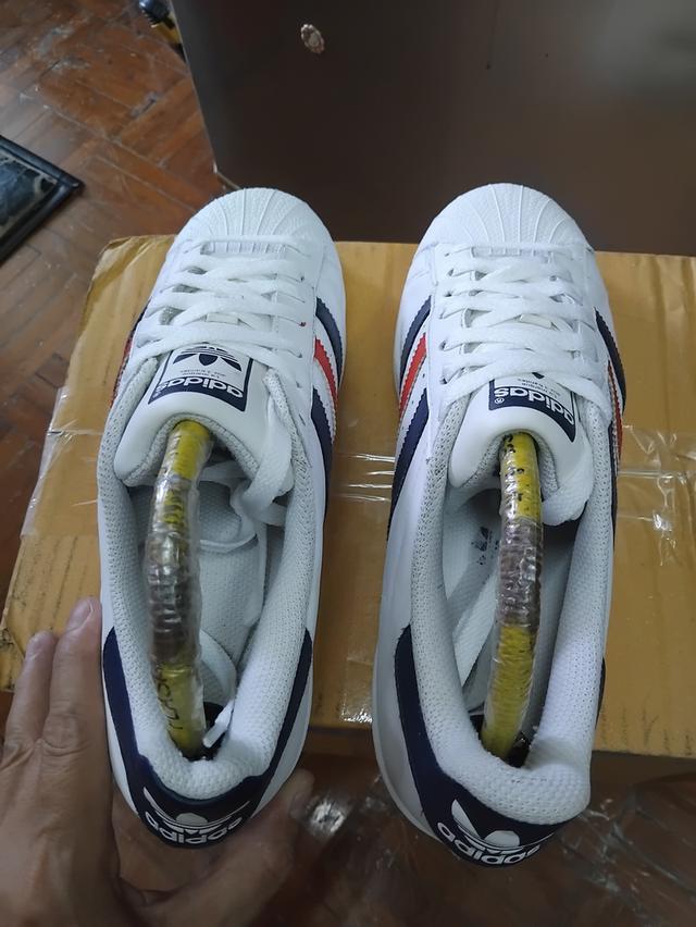 ADIDAS SUPERSTAR EUR 41.5/26สวยไม่ซ่อม390ส่งฟรี รูปที่ 3