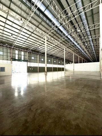 ให้เช่าโกดังย่านประชาชื่นกรุงเทพฯ โกดังให้เช่าขนาด 1,200 ตร.ม. ในทำเลใจกลางเมือง ธุรกิจขนส่ง/คลังสินค้า/ศูนย์กระจายสินค้ 4