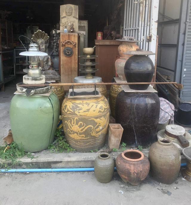 โอ่งเสี้ยนตาล โอ่งดินเผาน้ำเคลือบโบราณ ลายเสี้ยนตาล สีดำมันปู 3