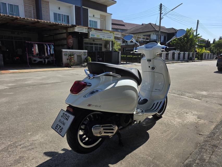 Vespa sprint 150 ปี 2023