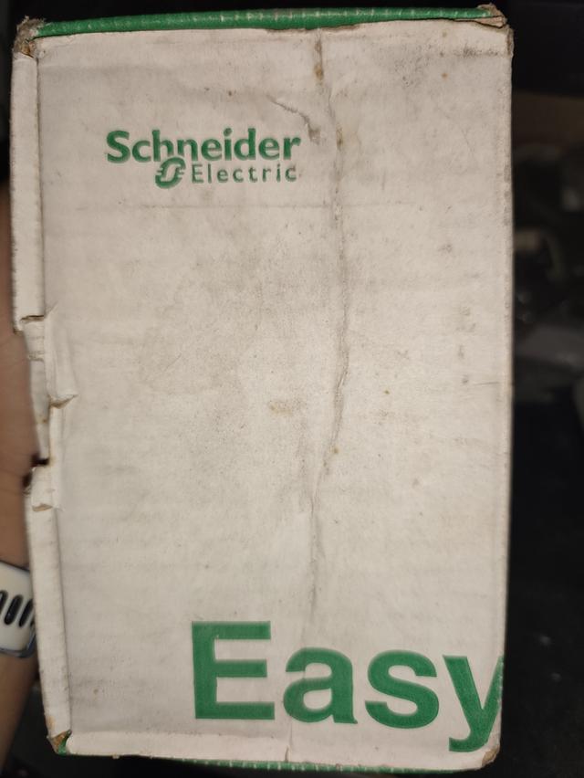 เซอร์กิตเบรกเกอร์ประเภท MCCB (Molded Case Circuit Breaker) รุ่น EasyPact EZC 250 แบรนด์ Schneider Electric