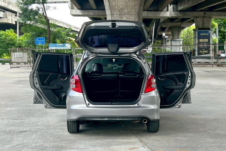 2009 Honda Jazz 1.5 SV AT รถสวย ขับดี ทดลองขับได้ รูปที่ 8
