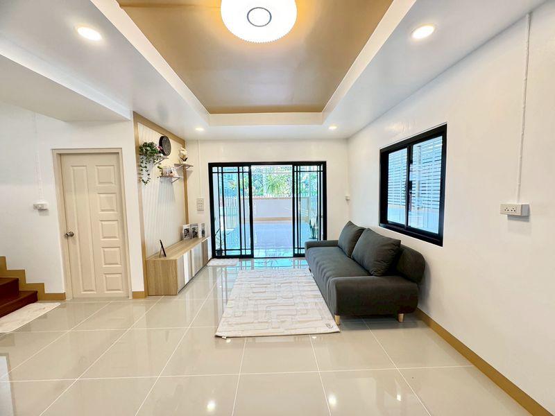 หมู่บ้านพฤกษา19 วัดลาดปลาดุกบ้านแฝด 2 ชั้น ตกแต่งใหม่พร้อมเฟอร์นิเจอร์ จอดรถในบ้านได้ถึง 3 คัน 🏗️ หน้าบ้านกว้าง 10 เมตร 14