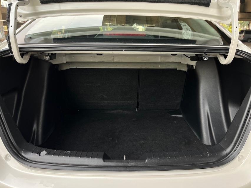 ขาย Mazda2 1.5xd ปี17 12