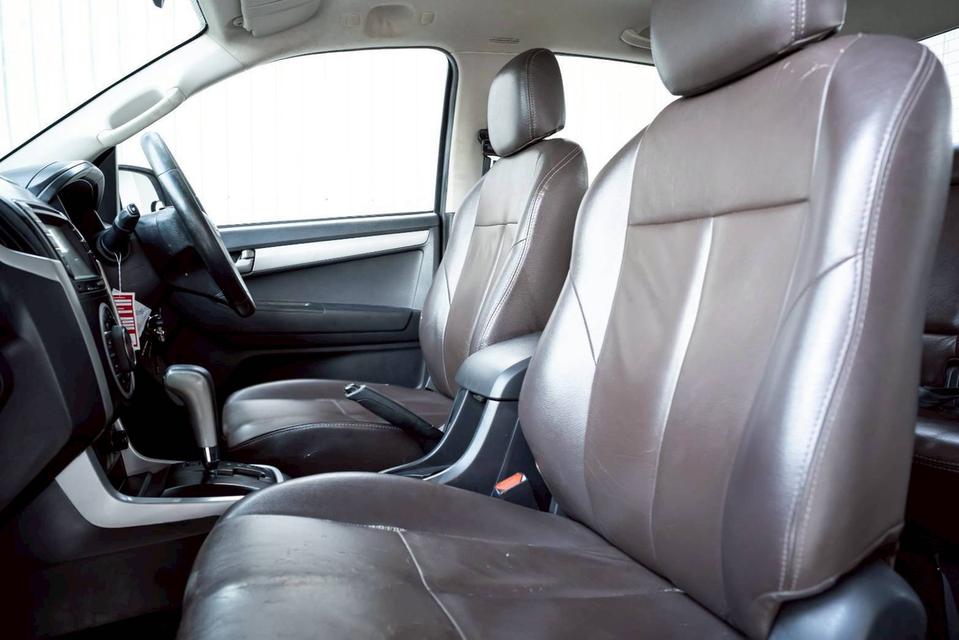 ISUZU D-MAX 12-19 2.5 VGS Z-Prestige Navi ปี 2013 เกียร์AT สีขาว โฉม HI-LANDER CAB-4 รูปที่ 13