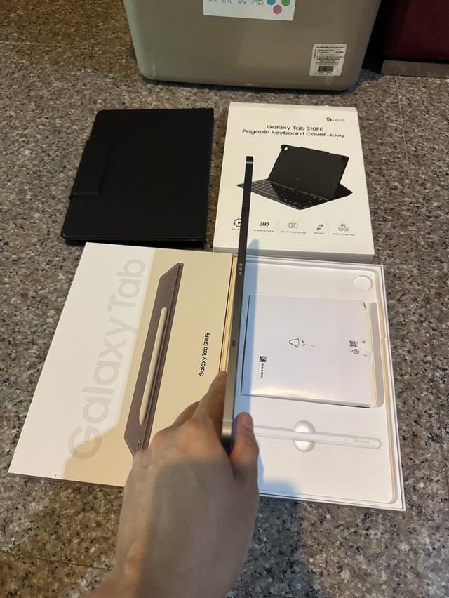 ขายSamsungTabS10FEสีGray128กิ๊กสูนTrueยกกล่องของแถมคีย์บอรดใหม่กริปใช้งานดีทุกๆฟังชั่นประกันปีหน้าถูกๆ