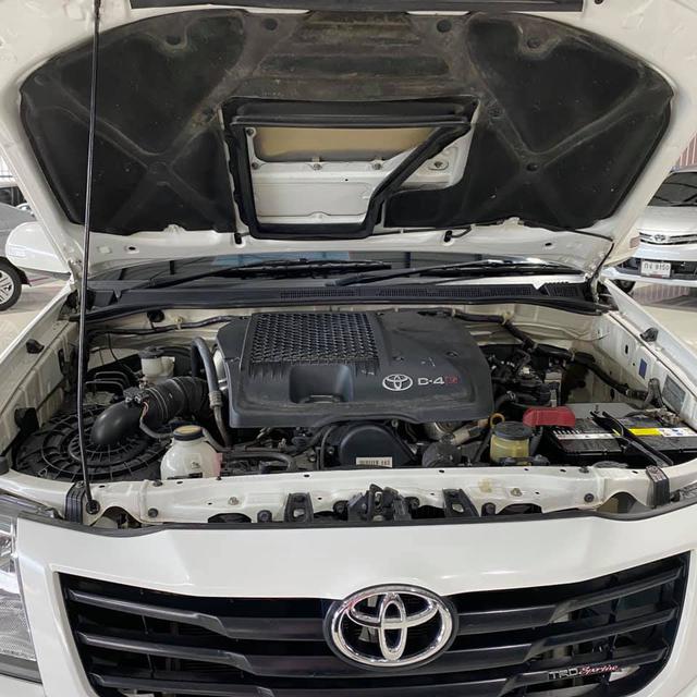Toyota Hilux Vigo 2.5E CHAMP DOUBLE CAB TRD Sportivo 2013  5
