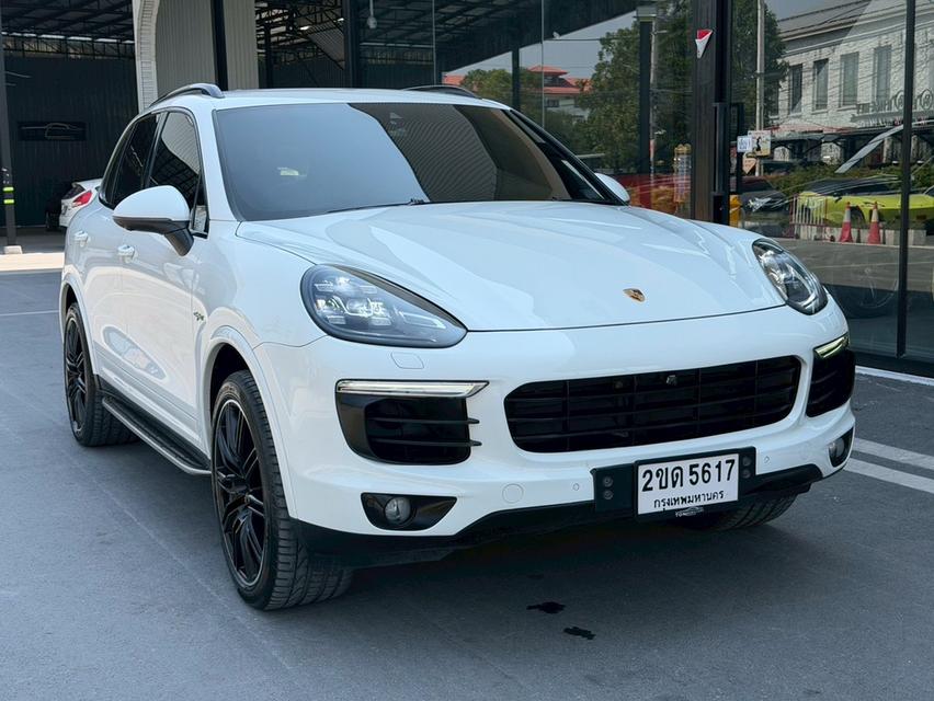 รหัสรถ KPV5617 2017 PORSCHE CAYENNE 3.0 HYBRID S E-Hybrid รูปที่ 3