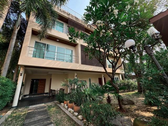 ขายที่ดิน พร้อมสิ่งปลูกสร้าง อาคารสำนักงาน 4 ชั้น บ้านเดี่ยว 3 ชั้น สุขุมวิท 101 ซอยปุณณวิถี 34 1