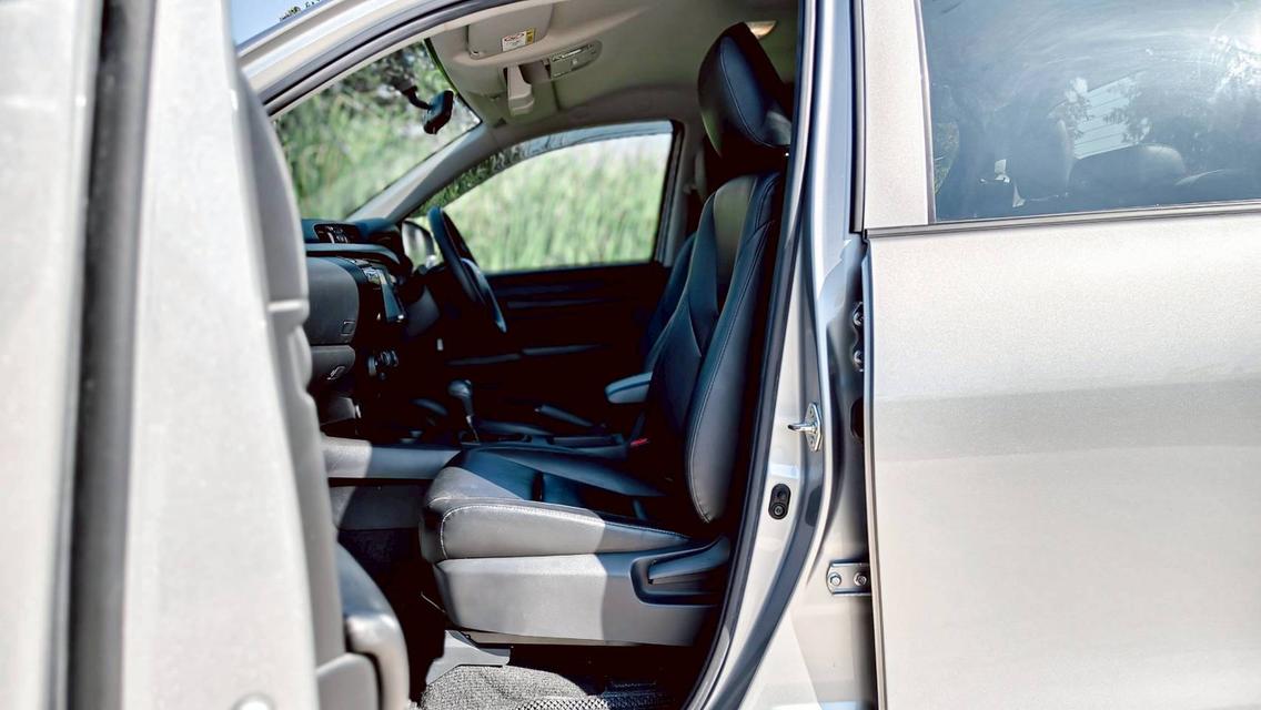 Toyota Revo 2.4Entry Z ปี22 15