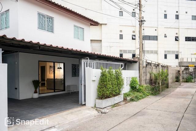 รหัสC6781 ให้เช่าบ้านเดี่ยว 2ชั้น ย่านรัชดาภิเษก ห้วยขวาง ประชาราษฎร์บำเพ็ญ บ้านตกแต่งสวยพร้อมอยู่