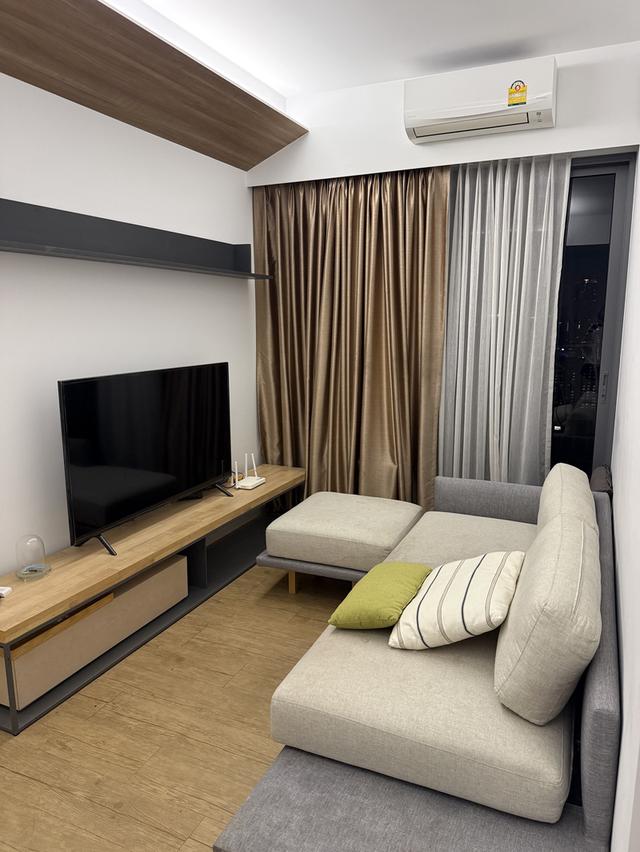 ขายคอนโด Triple Y Residence 8