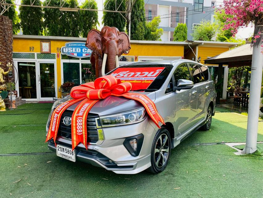🔥ออกรถ 0 บาท 🚗#TOYOTA INNOVA CRYSTA 2.8 PREMIUM ปี 2022 รูปย่อยที่ 3