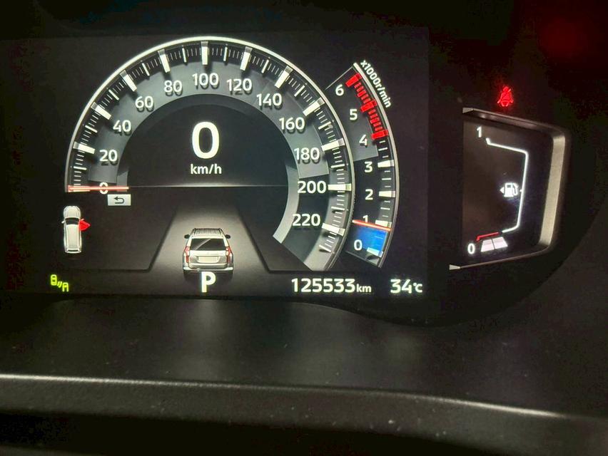 Mitsubishi Pajero 2.4GT ปี20 9
