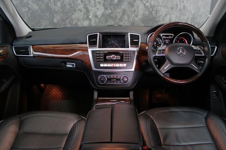 รหัสรถ JRS5565 Mercedes benz ML 250 2014 15