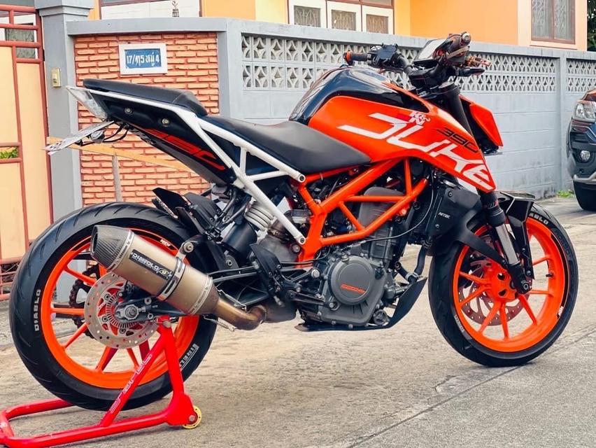 ปล่อยรถ KTM Duke 390 ปี 2018 3