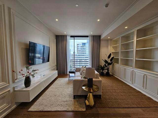 Condo Muniq Langsuan, near Lumpini Park and BTS Chidlom, Ploenchit 1