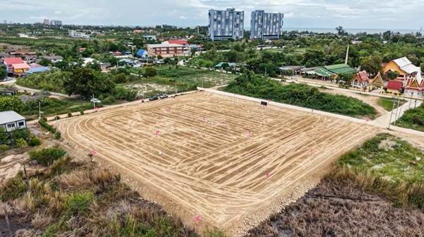 ขาย ที่ดินชะอำ เพชรบุรี ใกล้ถนนใหญ่และใกล้หาดเพียง 800 เมตร ถมแล้ว ราคามิตภาพสุดๆ น้ำไฟถนนพร้อม 1