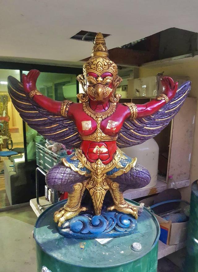 พญาครุฑตั้งโต๊ะใหญ่ ขนาด85ซม ครุฑตั้งโต๊ะบูชา