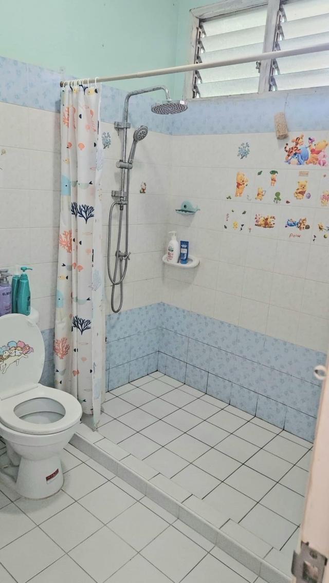 ประกาศขายทาวน์เฮ้าส์ 4 ห้องนอน 3 ห้องน้ำ 3