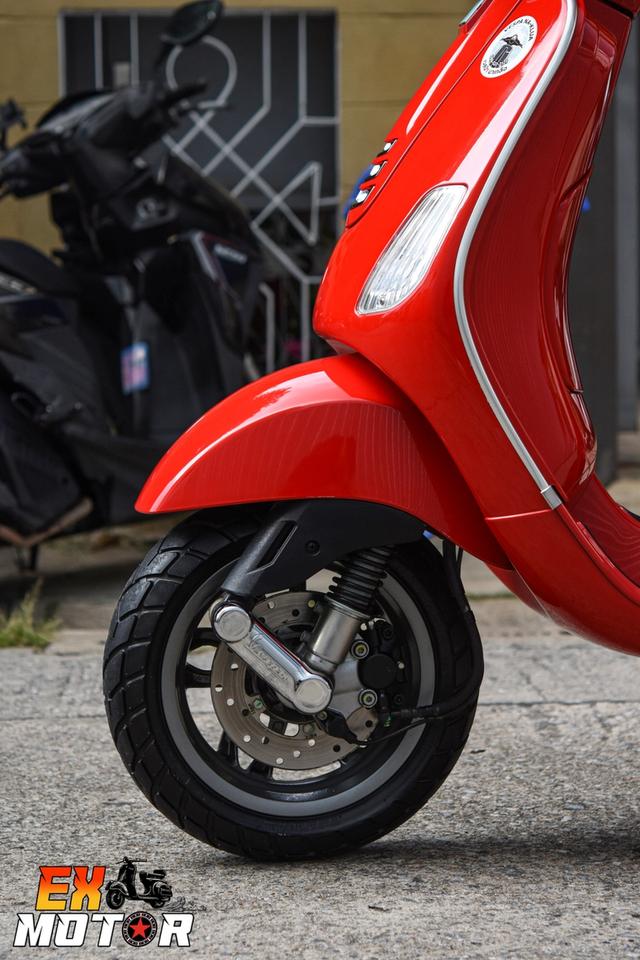 Vespa LX-125 IGET 12