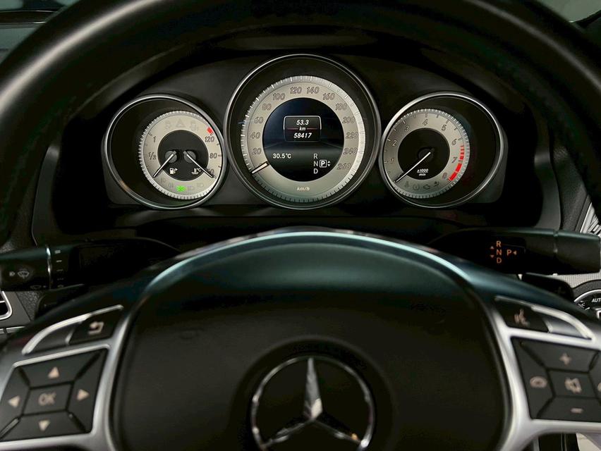 Mercedes-Benz E200 2.0 W207 AMG Dynamic Convertible รูปที่ 7