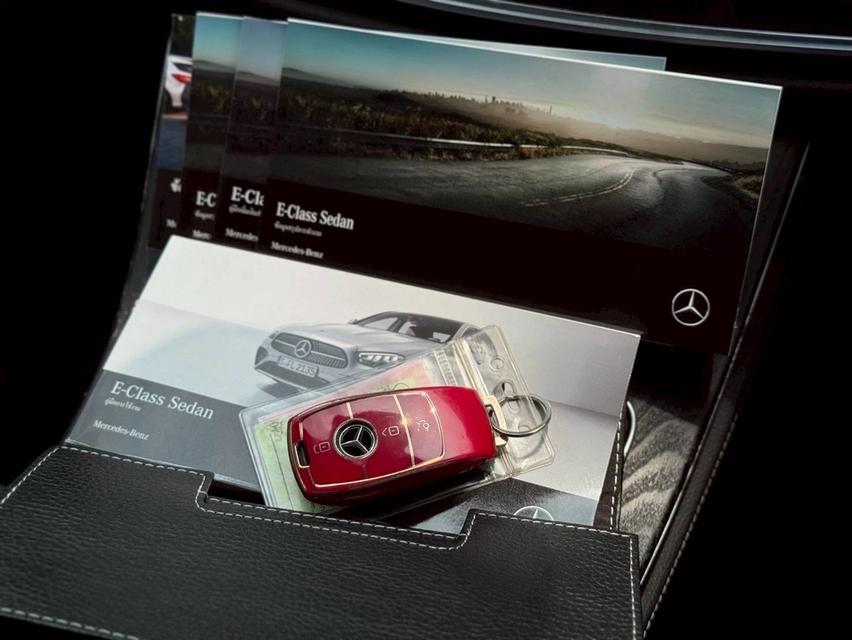 Mercedes Benz E300e AMG Dynamic Facelift (W213) รูปที่ 14