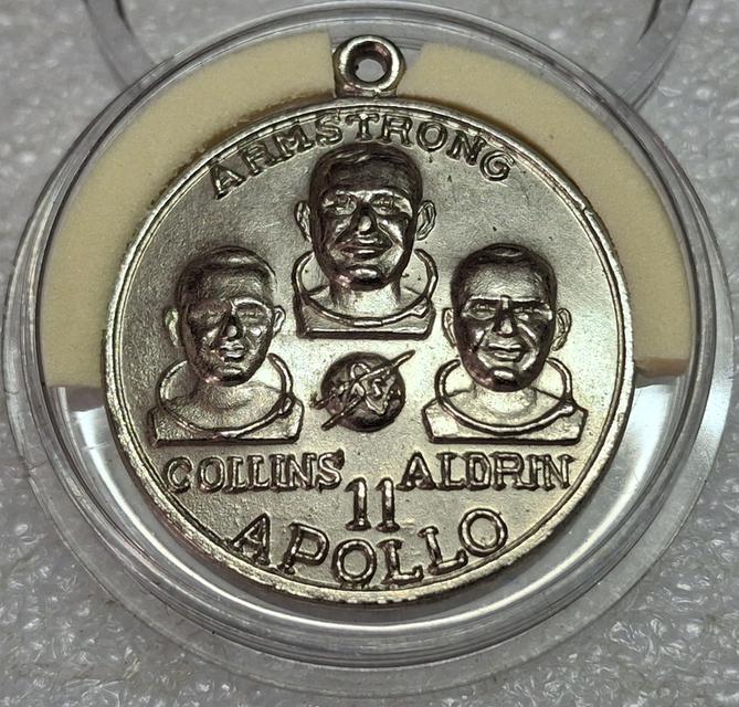 เหรียญที่ระลึก Apollo 11