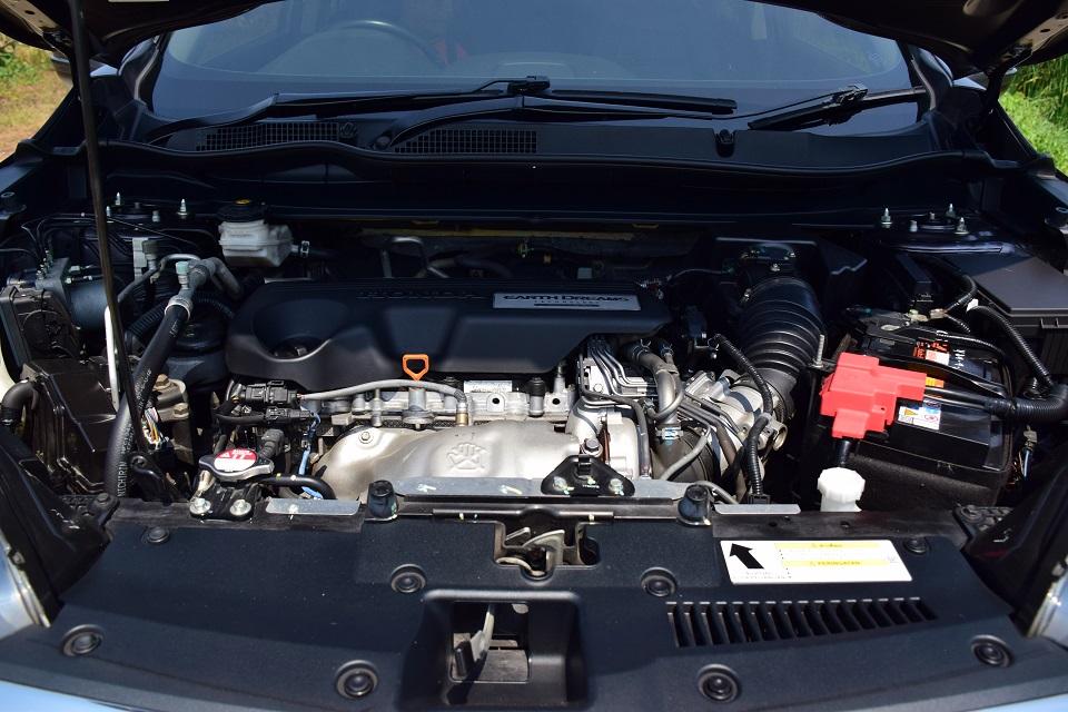 ปี2018 รถมือเดียวฟรีดาวน์ HONDA CR-V 1600 CC ดีเซลTURBO เบาะหนังแท้ 3ตอน ปรับไฟฟ้า แอร์หน้า หลัง ยางใหม่ประหยัดน้ำมันสุดๆ โทร0957401229 ไอดีไลน์ UTBP รูปที่ 6