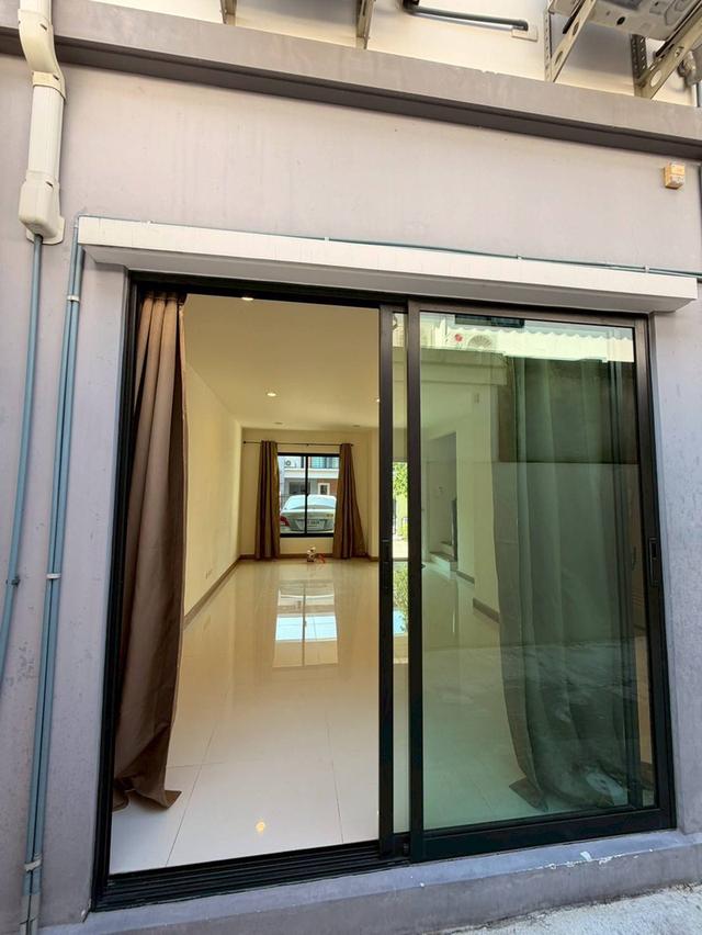 ขายทาวน์โฮม 2 ชั้น หมู่บ้านเนเชอร่า เทรนด์ รัตนาธิเบศร์-ราชพฤกษ์ 6