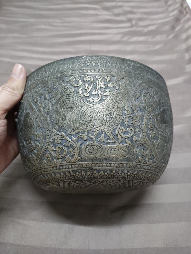 ขันน้ำมนต์เก่า สภาพสวย 2