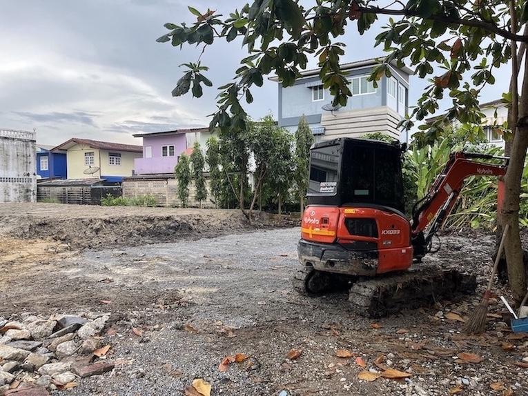 ขายวาละ 45,000 ที่ดิน 191 วา ซอยเพชรเกษม 68 แยก 30 ใกล้เดอะมอลล์บางแค 2