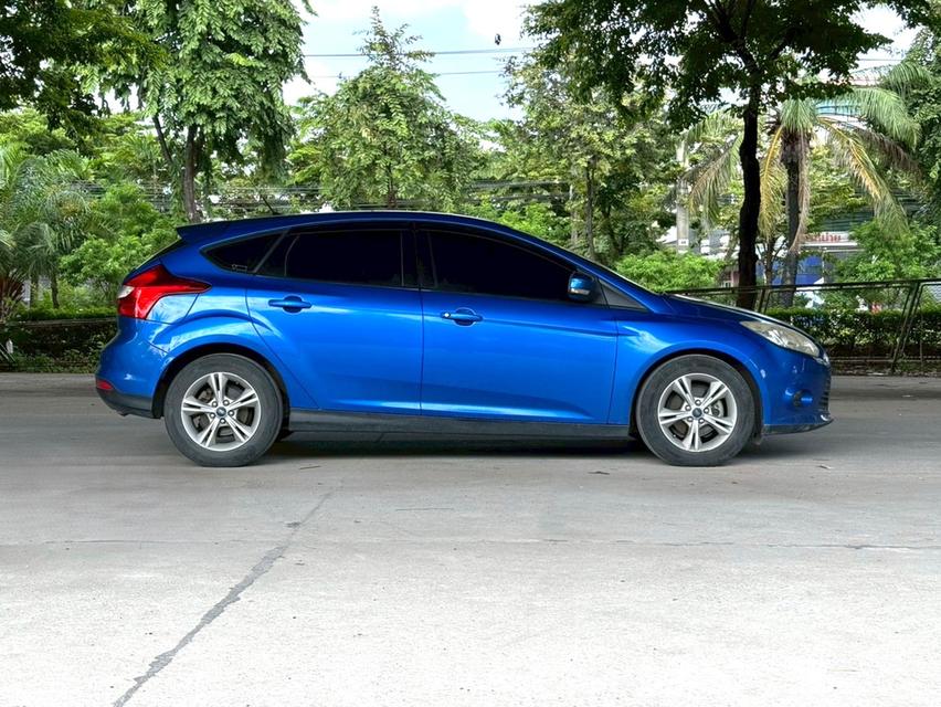 ขายรถ Ford Focus 1.6 Hatchback ปี 2013 สีน้ำเงิน เกียร์ออโต้ 8
